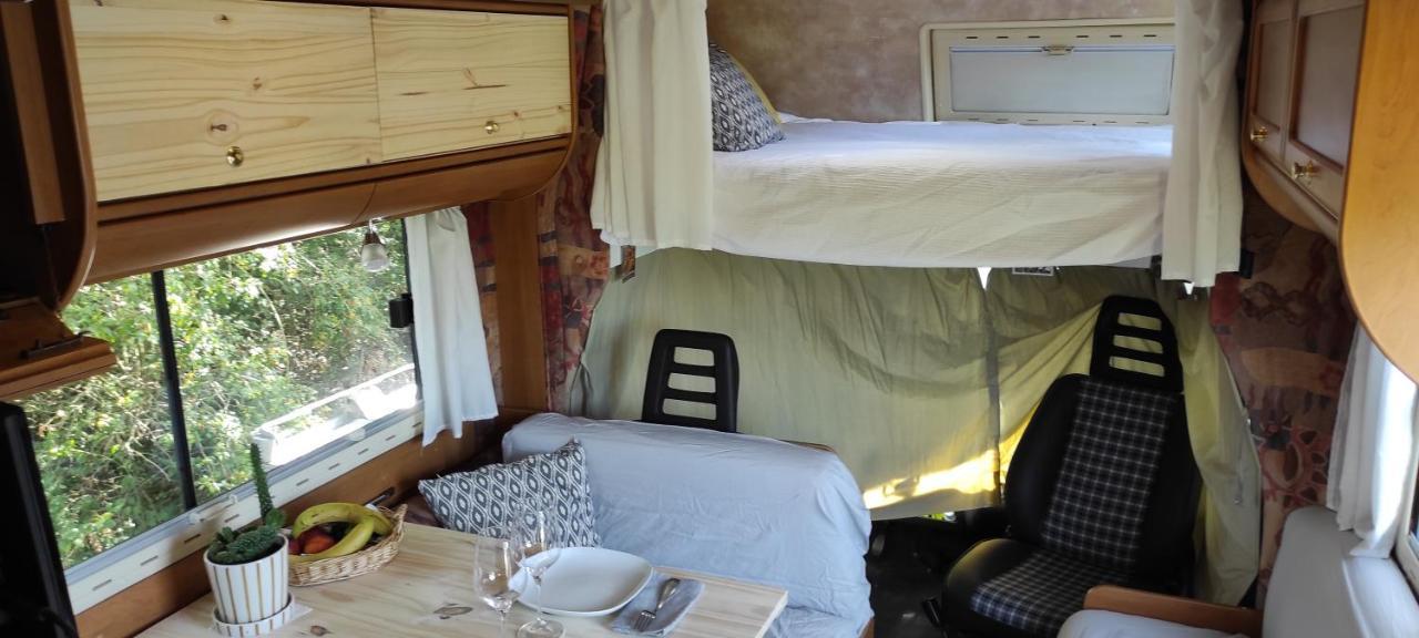Charmant camping-car à la campagne Labessiere-Candeil Esterno foto