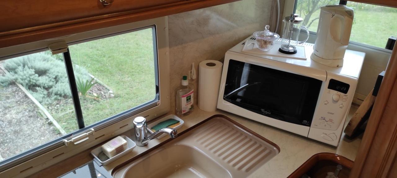 Charmant camping-car à la campagne Labessiere-Candeil Esterno foto