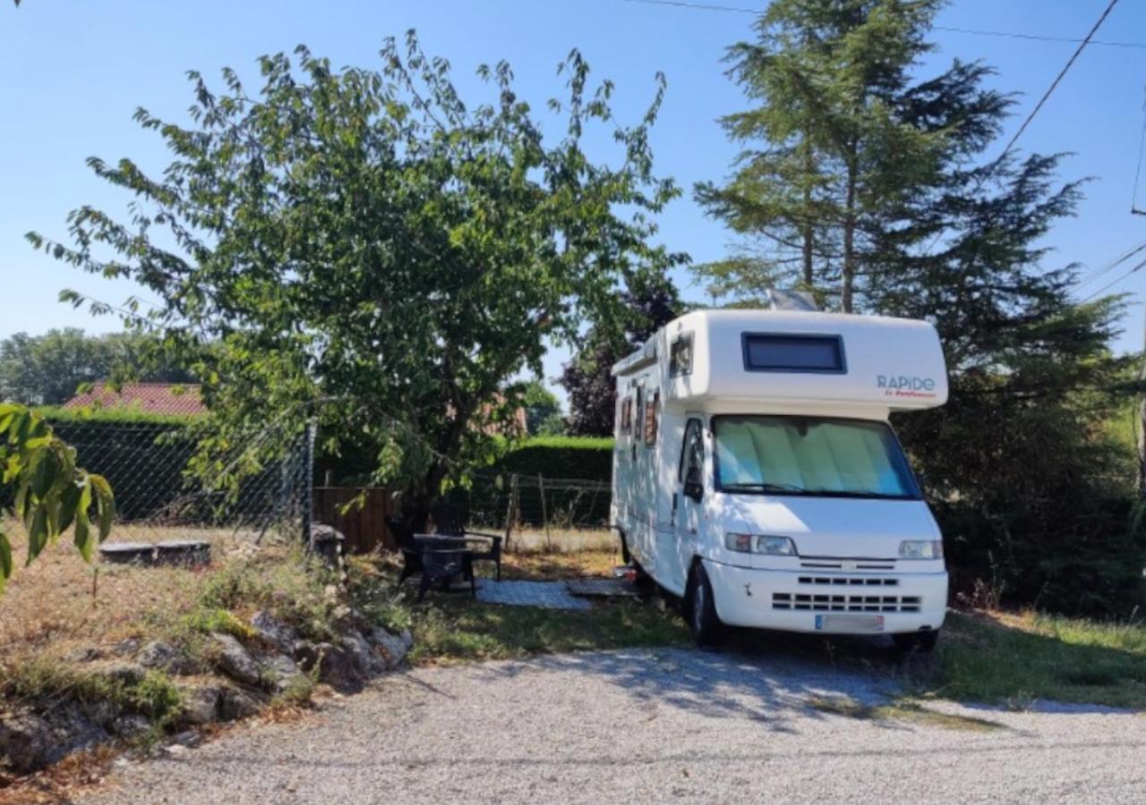 Charmant camping-car à la campagne Labessiere-Candeil Esterno foto
